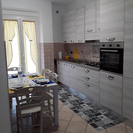 Casa Vacanze Gala Fiumicino Buitenkant foto