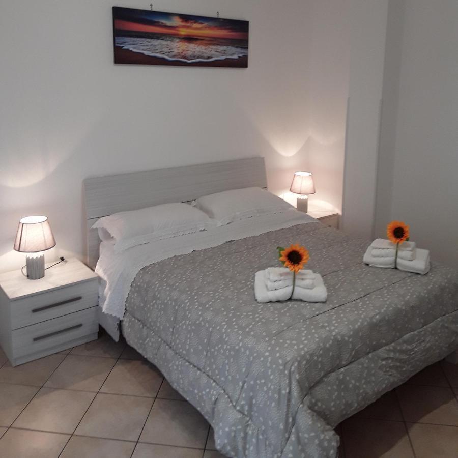 Casa Vacanze Gala Fiumicino Buitenkant foto