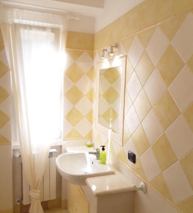 Casa Vacanze Gala Fiumicino Buitenkant foto