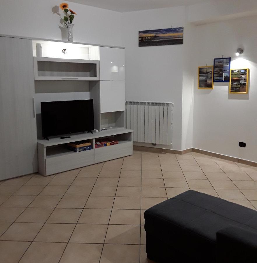Casa Vacanze Gala Fiumicino Buitenkant foto